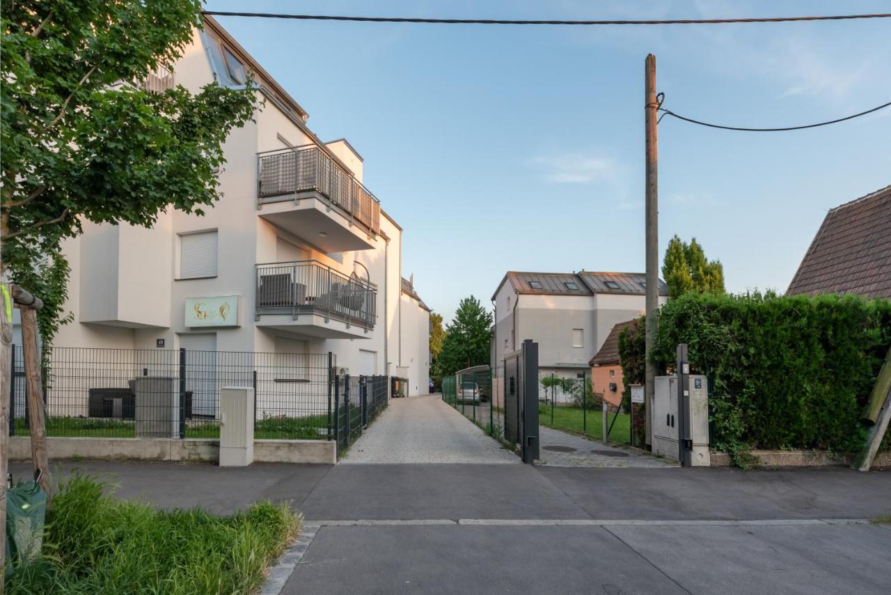 Gruene Ruhelage, 20 Minuten Ins Zentrum Und Parkgarage Vienna Exterior photo